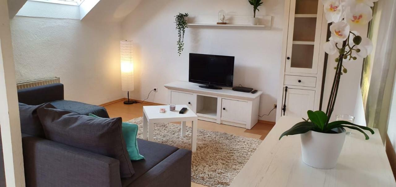 Ferienwohnung Leo Duisburg - Naehe Bahnhof Ngoại thất bức ảnh